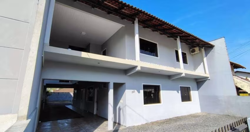 APARTAMENTO no JARDIM SOFIA com 3 quartos para LOCAÇÃO, 180 m²