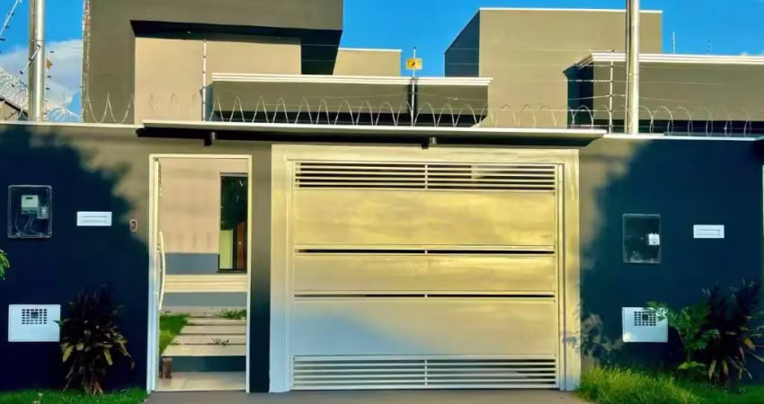Casa Térrea com Suíte e Gourmet no Bairro Tijuca