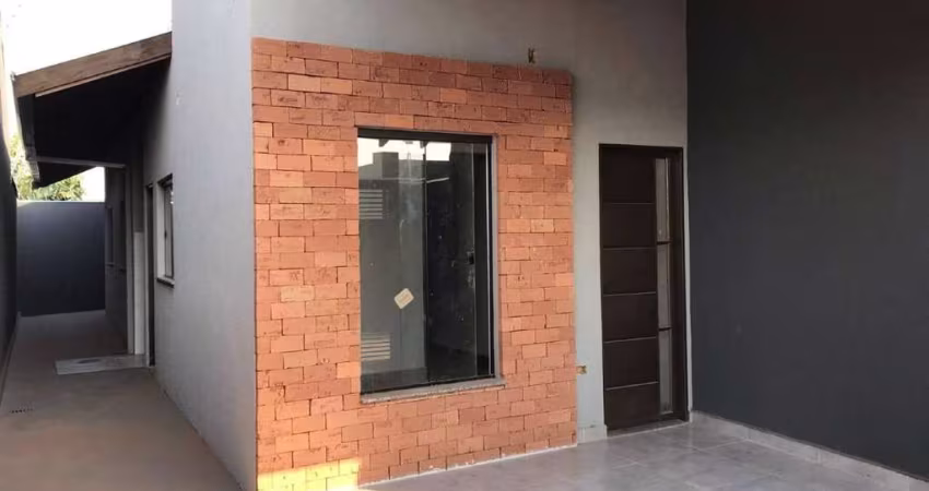 Casa com 2 Quartos + 1 Suíte no Bairro Bom Retiro