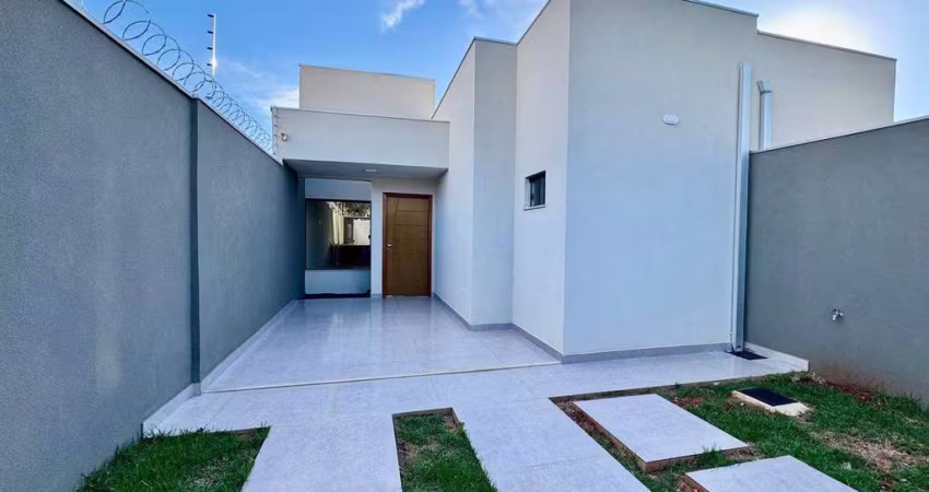 OPORTUNIDADE - TRÊS QUARTOS, SENDO UMA SUITE E PISCINA