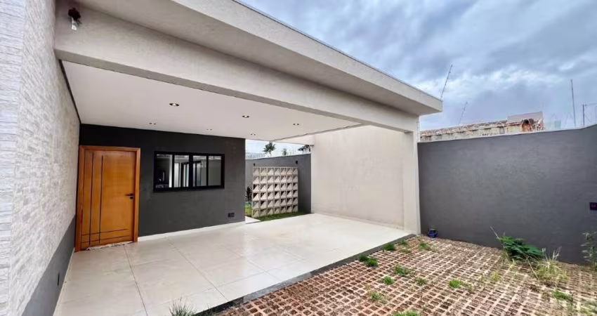 Casa de alto padrão com piscina no São Francisco.