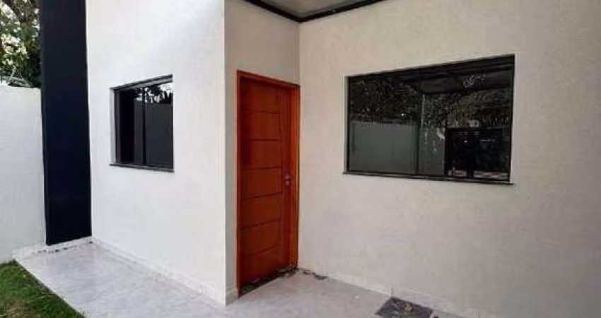 Casa nova com suíte na Vila Eliane.