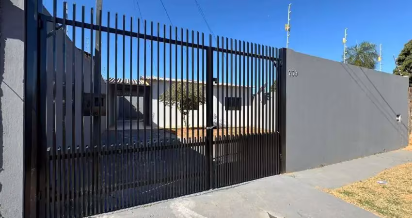 Casa com 2 quartos à venda na Rua Francisco Galvão Paim, Loteamento Cristo Redentor, Campo Grande