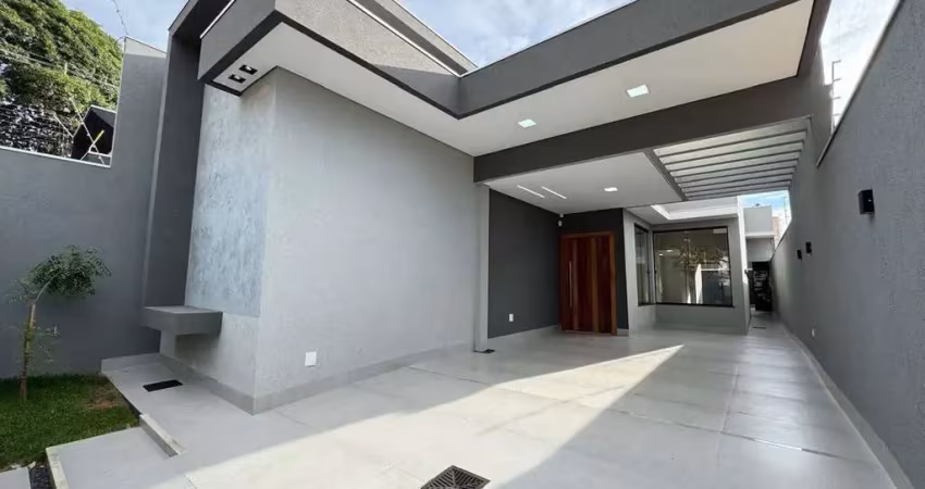 Casa à venda na Rua Lázaro Alves Dias, Parque Residencial Rita Vieira, Campo Grande
