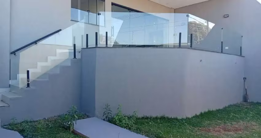 Casa moderna e confortável à venda no residencial gama