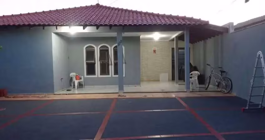 Casa com 2 quartos à venda na Rua Eduardo Saddi, Coophasul, Campo Grande