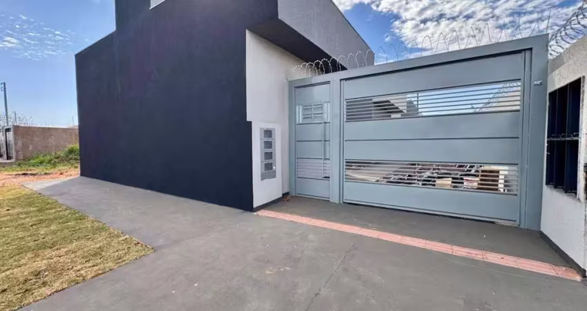 Casa em condomínio fechado com 2 quartos à venda na Rua Gilson Mendes Silva, Loteamento Bela Laguna, Campo Grande