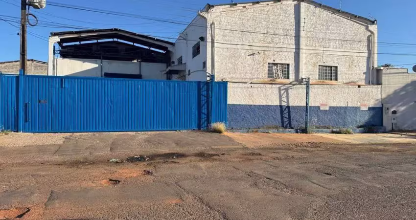 Barracão / Galpão / Depósito para alugar na Rua Firminópolis, Vila Cidade Morena, Campo Grande