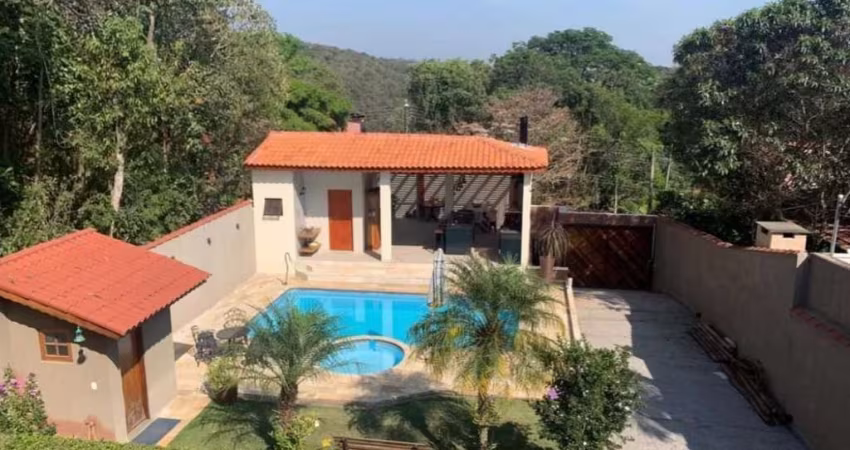Casa com 4 dormitórios, 330 m² - venda por R$ 1.590.000,00 ou aluguel por R$ 6.695,83/mês - Chácara Bela Vista - Mairiporã/SP