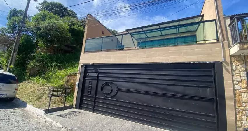 Casa com 3 dormitórios à venda, 205 m² por r$ 1.300.000,00 - estancia da serra - mairiporã/sp