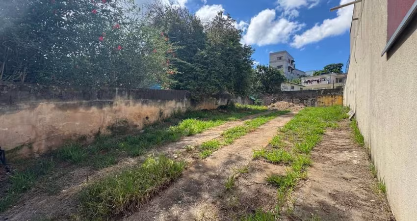 Terreno para alugar, 300 m² por R$ 4.900,00/mês - Centro - Mairiporã/SP