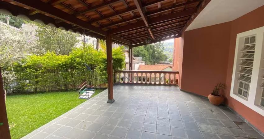 Casa com 4 dormitórios à venda, 150 m² por R$ 850.000,00 - Lavapés - Mairiporã/SP
