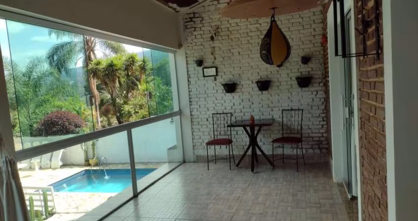 Chácara com 5 dormitórios à venda, 1200 m² por R$ 550.000,00 - Rio Acima - Mairiporã/SP