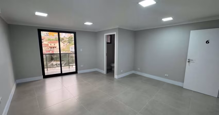 Sala para alugar por R$ 2.100,00/mês - Centro - Mairiporã/SP