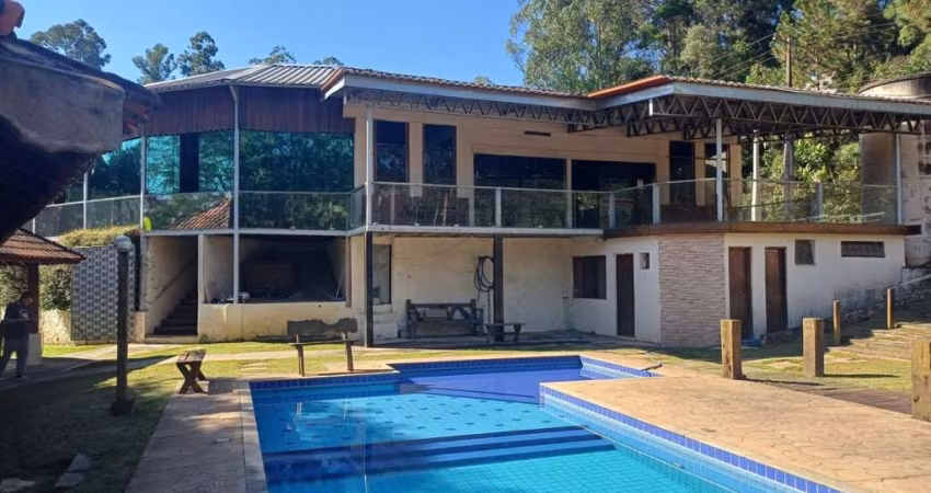 Salão à venda, 600 m² por R$ 1.200.000,00 - Pirucaia - Mairiporã/SP