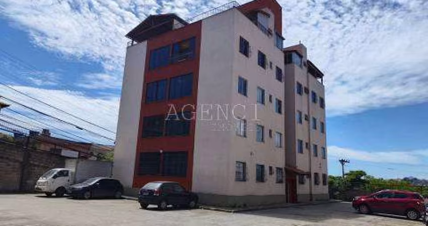 Apartamento de 02 quartos com varanda no bairro Camargos