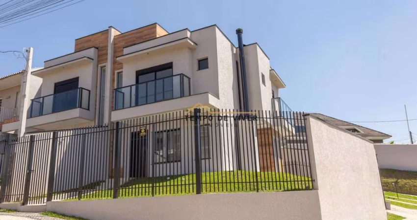 Sobrado com 3 dormitórios à venda, 104 m² por R$ 734.900,00 - Atuba - Curitiba/PR