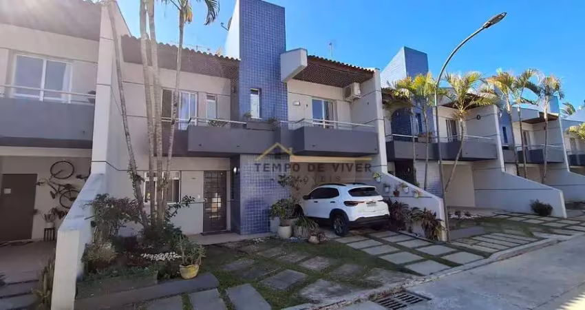 Sobrado com 3 dormitórios à venda, 160 m² por r$ 650.000 - boqueirão - curitiba/pr