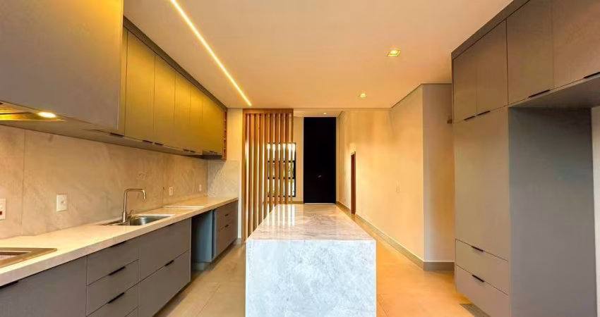 Piscina com Deck Molhado