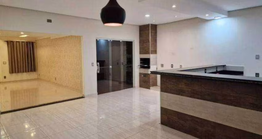 LINDO SOBRADO EM CONDOMINIO!