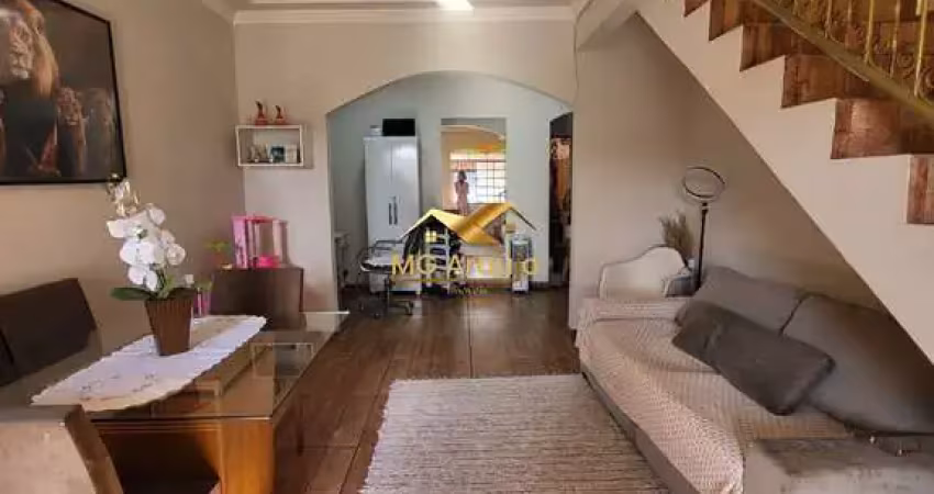 Casa com 2 quartos à venda na Rua Comendador Teixeira da Costa, Santa Amélia, Belo Horizonte
