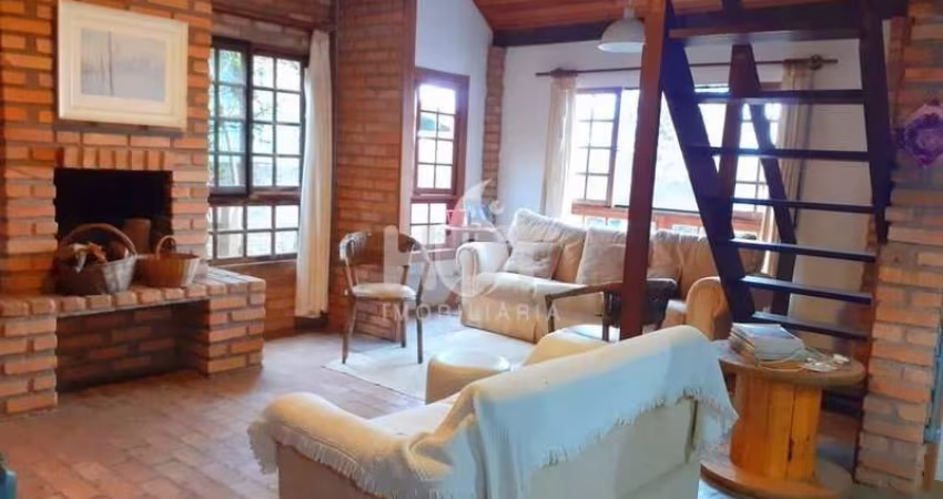 Casa com 3 quartos à venda na Rua Tereza Lopes, 1110, Campeche, Florianópolis