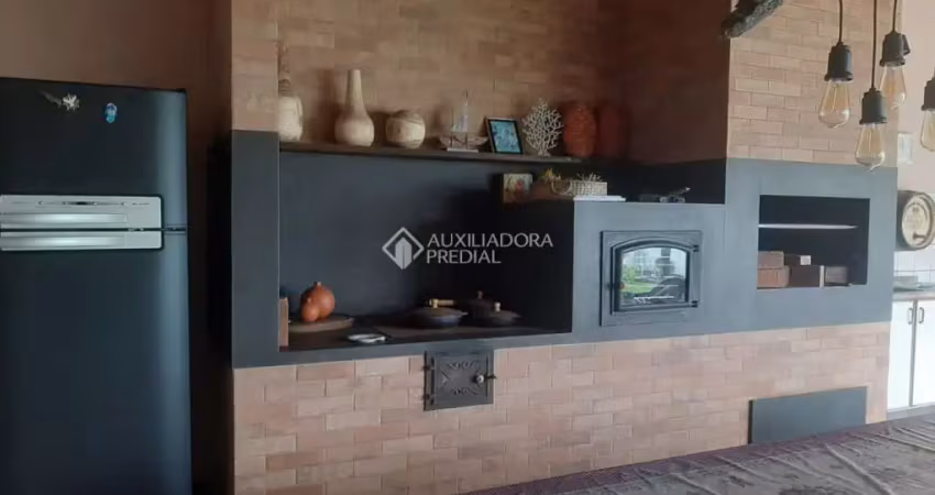 Casa com 4 quartos à venda na Rua Tereza Lopes, 752, Campeche, Florianópolis