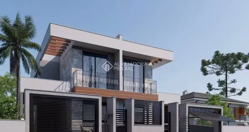 Casa com 3 quartos à venda na Rua Maurício Rosar, 9, Pântano do Sul, Florianópolis