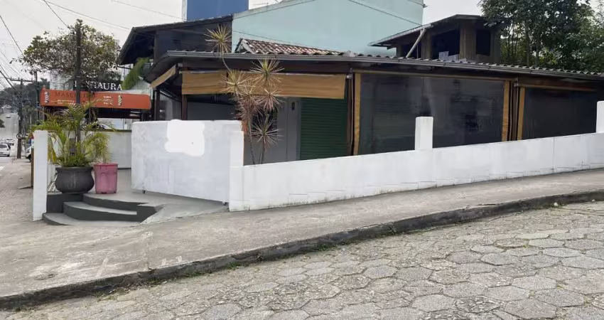 Casa comercial à venda na Rodovia Amaro Antônio Vieira, 2971, Itacorubi, Florianópolis