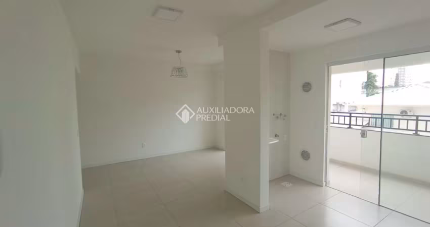 Apartamento com 2 quartos à venda na Rua Antenor Valentin da Silva, 636, Ipiranga, São José