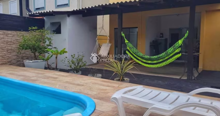 Casa com 3 quartos à venda na Rua Jabuticabeira do Sul, 229, Ribeirão da Ilha, Florianópolis