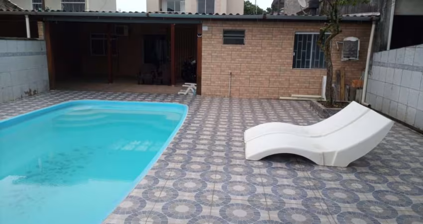 Casa com 2 quartos à venda na Rua Veneza, 274, Passa Vinte, Palhoça