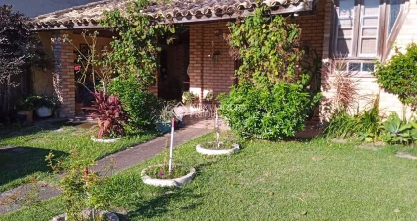 Casa com 3 quartos à venda na Rua Sagrado Coração de Jesus, 862, Morro das Pedras, Florianópolis