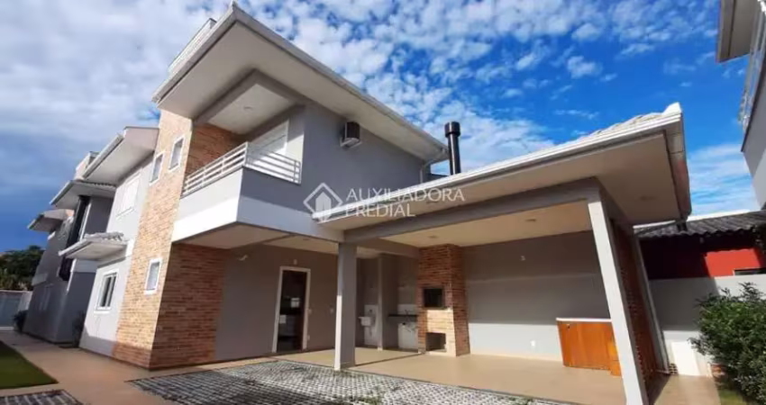 Casa com 3 quartos à venda na Servidão Aroeiras do Gramal, 486, Campeche, Florianópolis