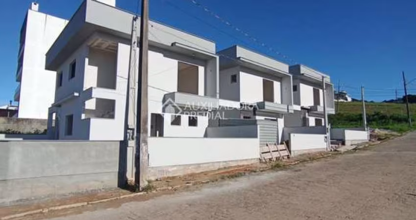 Casa com 3 quartos à venda na Rua Maria de Lurdes Vieira de Oliveira, 132, Areias, São José