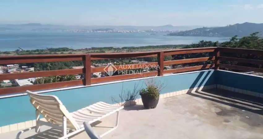 Casa com 2 quartos à venda na Agenor de Morais Filho, 220, Costeira do Pirajubaé, Florianópolis