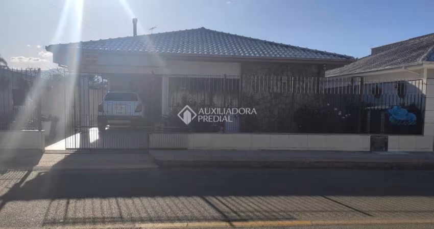 Casa com 2 quartos à venda na Rua Roberto Borba, 795, Ipiranga, São José