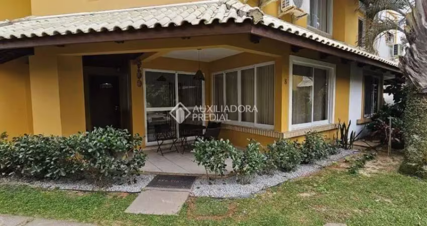 Casa em condomínio fechado com 4 quartos à venda na Avenida Luiz Boiteux Piazza, 3330, Cachoeira do Bom Jesus, Florianópolis