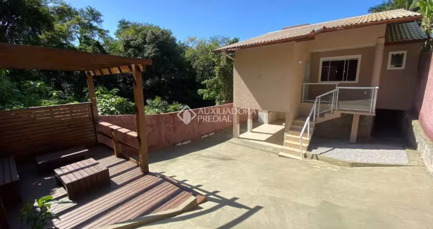 Casa com 2 quartos à venda na Juracy Pimentel, 172, Lagoa da Conceição, Florianópolis