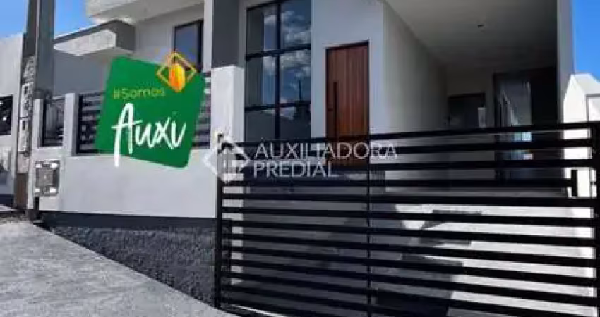Casa com 2 quartos à venda na Rua Acelino Pereira, 1, Potecas, São José
