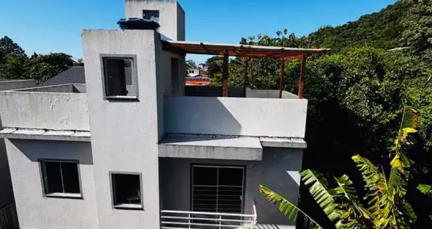 Casa em condomínio fechado com 2 quartos à venda na Rua Pau de Canela, 462, Rio Tavares, Florianópolis