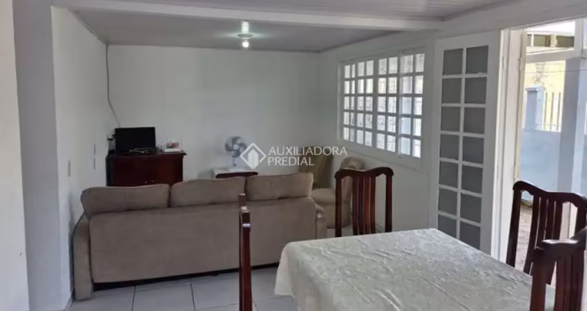 Casa com 2 quartos à venda na Servidão das Palmeiras Verdes, 118, Campeche, Florianópolis