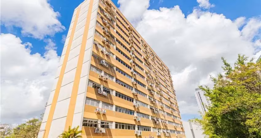 Apartamento com 3 quartos à venda na Rua Professor Cristiano Fischer, 99, Petrópolis, Porto Alegre