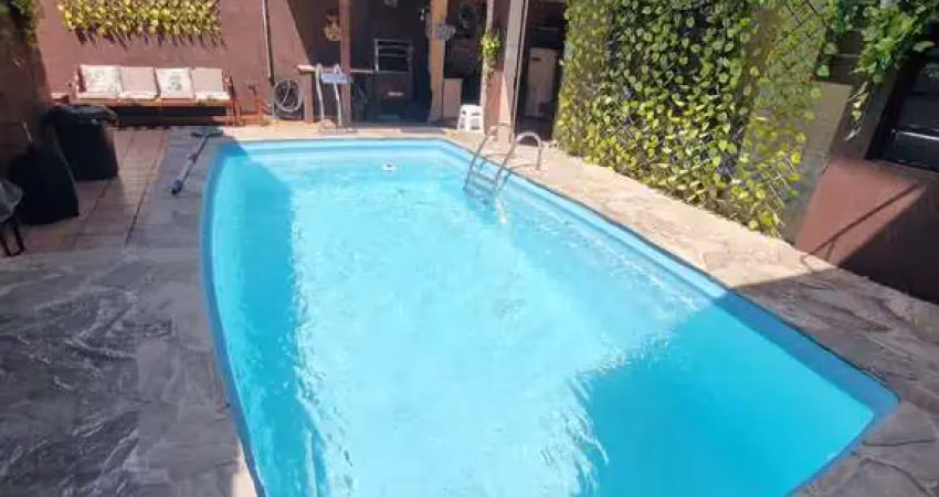 Confortável casa tipo para venda em jardim do colégio (zona norte) com 3 quartos, sendo 1 suíte, 240m²