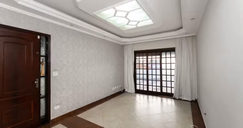 Agradável sobrado para venda em jardim vista linda com 3 quartos, sendo 1 suíte, 160m²
