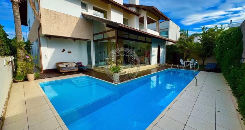 Casa em condomínio fechado com 5 quartos à venda no Campeche, Florianópolis 