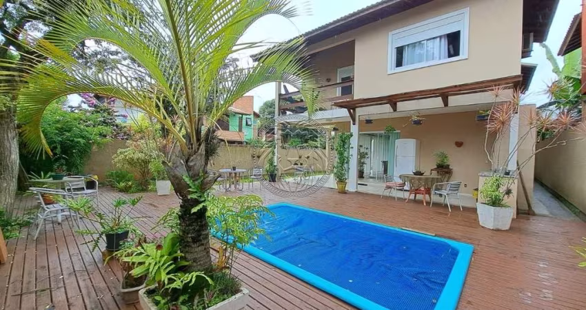 Casa com 3 quartos à venda no Rio Tavares, Florianópolis 