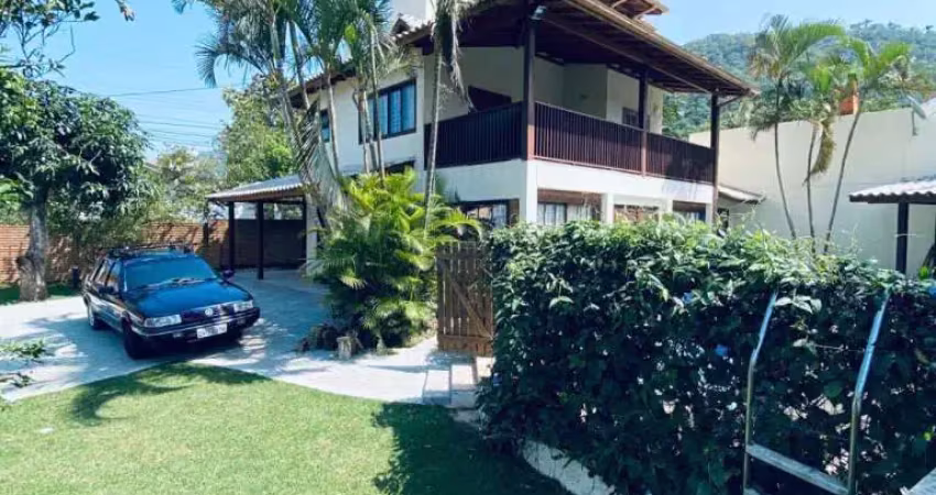 Casa com 4 quartos à venda no Campeche, Florianópolis 