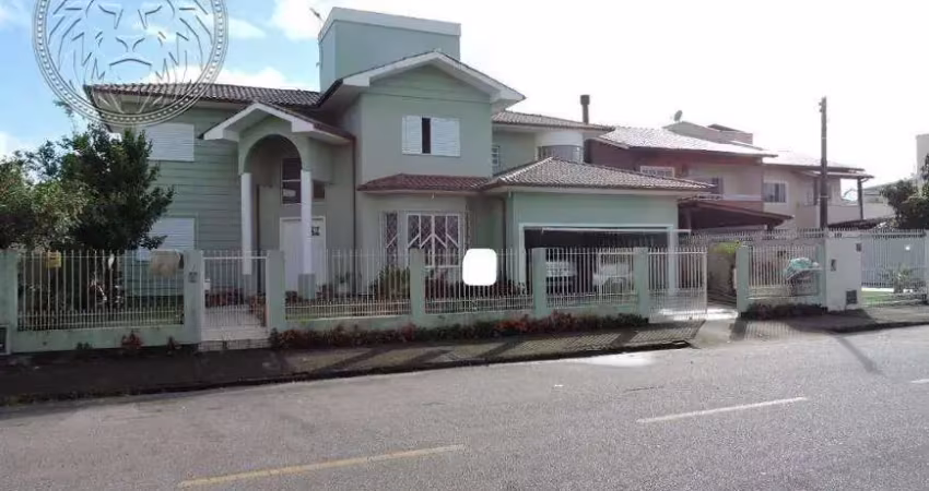 Casa com 5 quartos à venda no Campeche, Florianópolis 