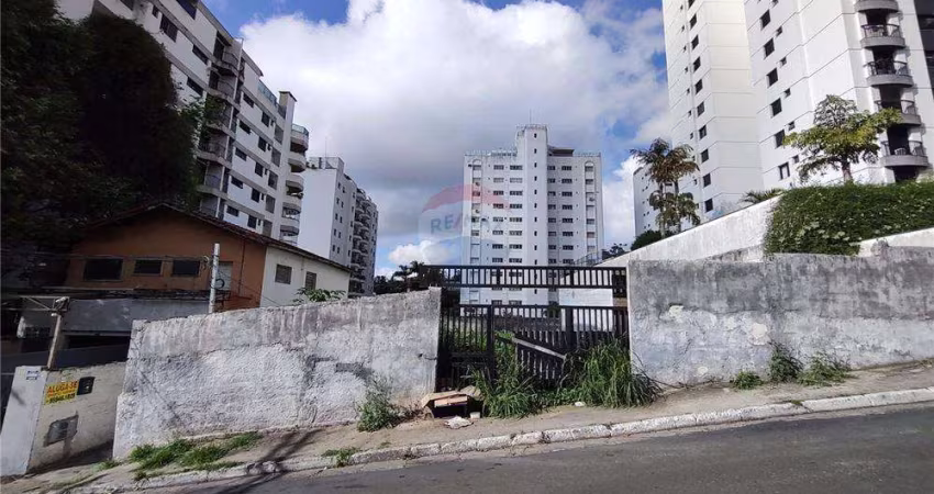 GRANDE OPORTUNIDADE, terreno de 1.086 m², ideal para projetos residências de alto padrão, com localização privilegiada na região do Morumbi